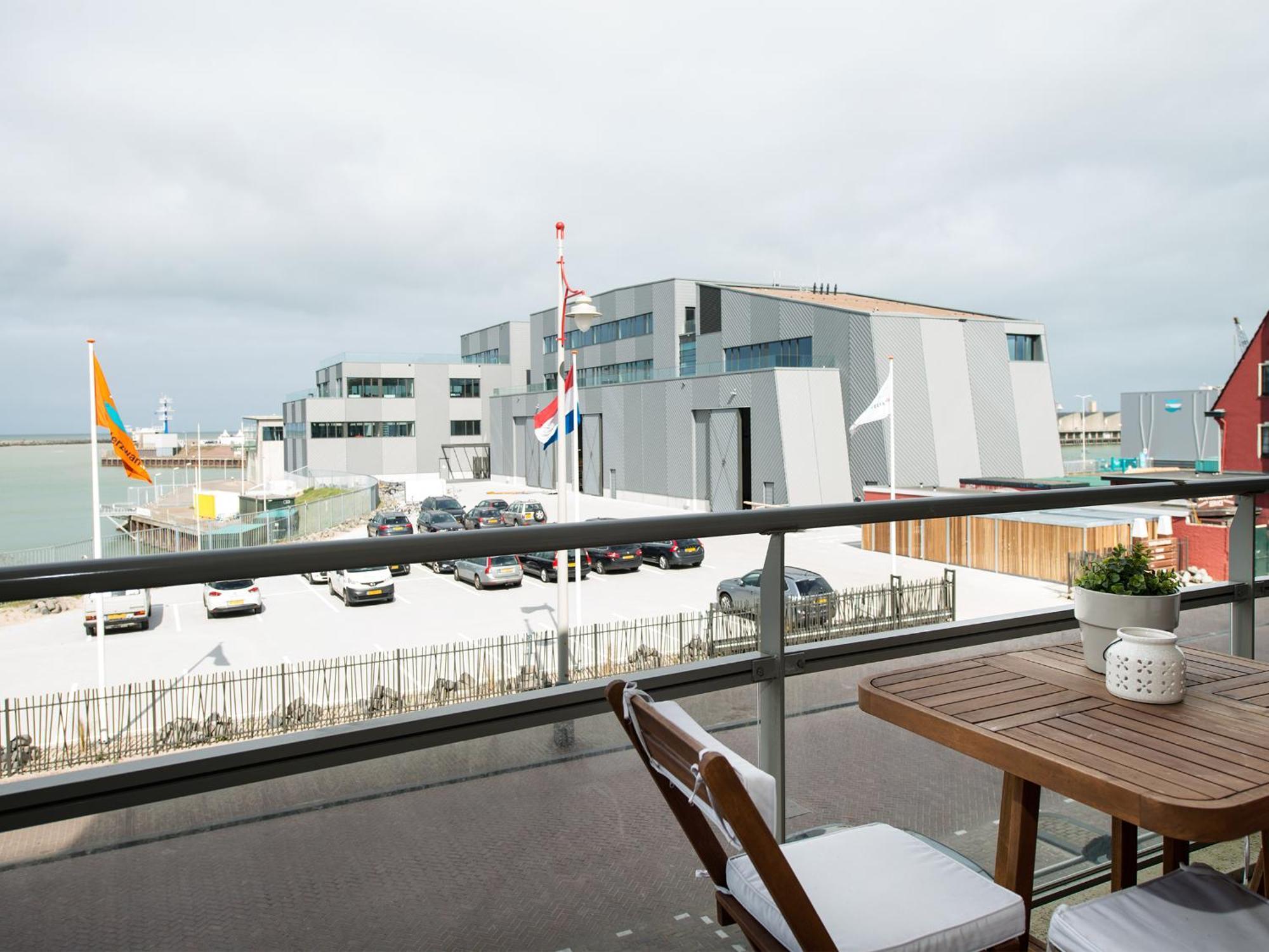 Bizstay Harbour I Scheveningen Apartments Гаага Экстерьер фото